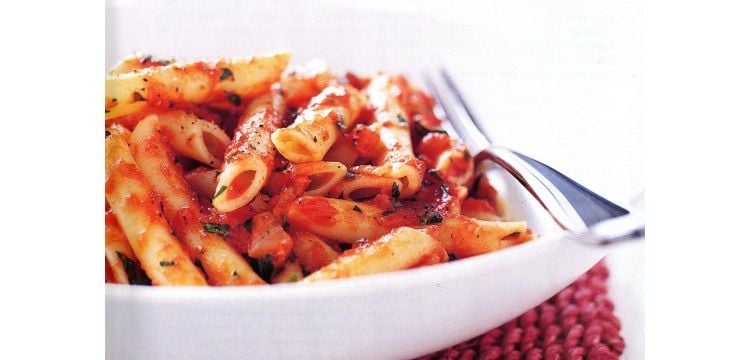 Pasta with Tomato Sauce